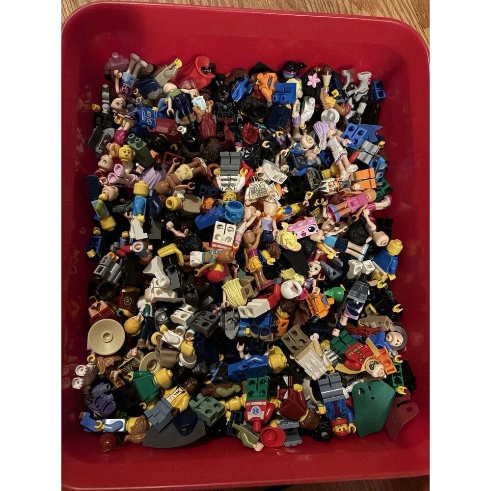 Huge 1 Lb 9 Oz LEGO Minifigure Bulk Lot Of  Figures Parts Accessories Star Wars